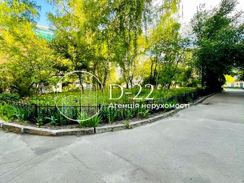 квартира по адресу Лисенка ул., 1