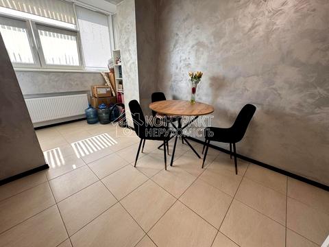 квартира по адресу Драгоманова ул., 6в