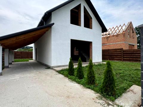 будинок за адресою Молодіжна вул., 89