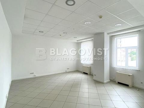 комерційна за адресою Богдана Хмельницького вул., 48