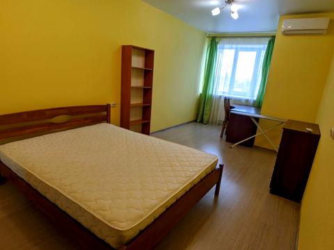 квартира за адресою Київ, Патріарха Мстислава Скрипника вул., 48-А