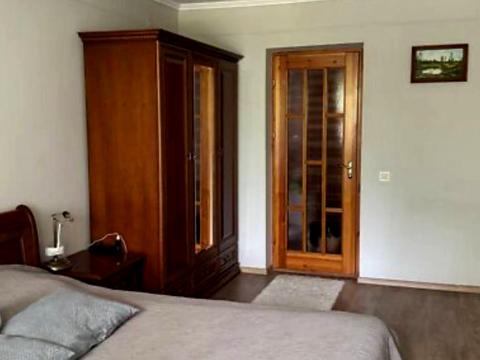 квартира за адресою Собранецька вул., 142