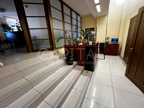 комерційна за адресою Антоновича вул. (Горького), 103