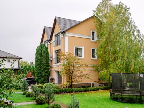 будинок за адресою смт. Козин, Нова вул., 54-А