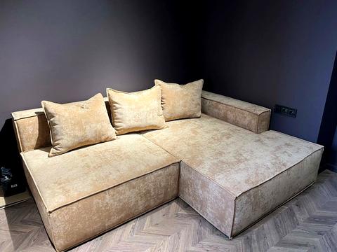 квартира за адресою Зарічна вул., 16