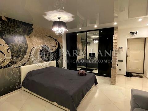 квартира за адресою Рибальська вул., 8