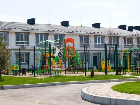 будинок за адресою Ясна вул., 12