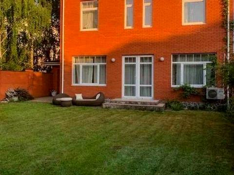 будинок за адресою берегова