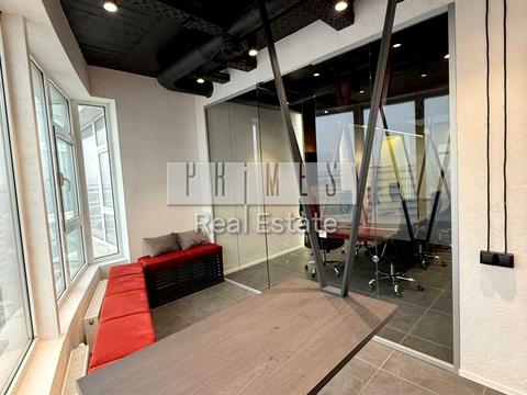 коммерческая по адресу Кловский спуск, 7