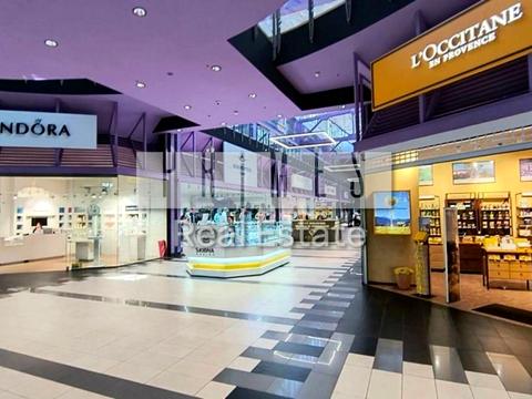 комерційна за адресою Вадима Гетьмана вул., 6