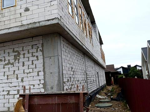 комерційна за адресою Академіка Шалімова вул., 32/21