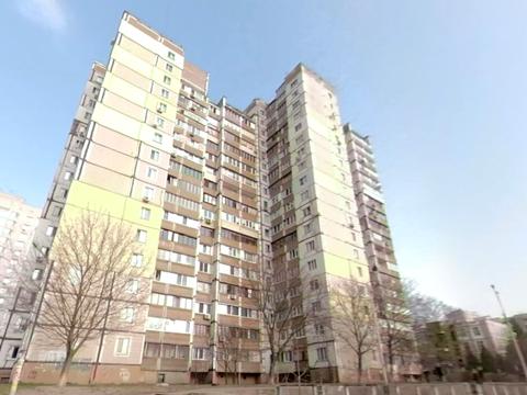квартира за адресою Академіка Єфремова вул. (Командарма Уборевича), 21