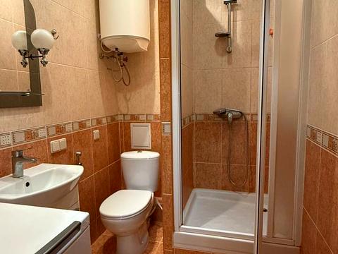 квартира по адресу Салютная ул., 1-Б