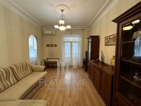 квартира по адресу Строителей ул., 39
