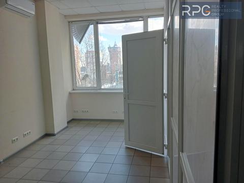 коммерческая по адресу Леси Украинки бульв., 26