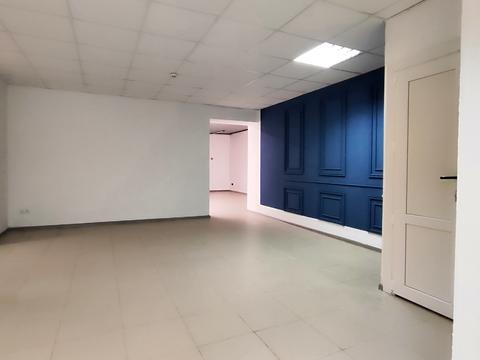 комерційна за адресою Зарічанська вул., 26/1