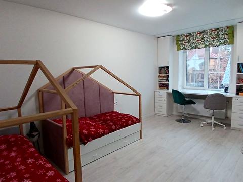 будинок за адресою Революції, 6а