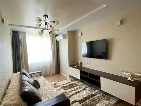 квартира за адресою Патріарха Мстислава Скрипника вул., 48