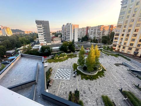 квартира за адресою В'ячеслава Чорновола просп. (), 77