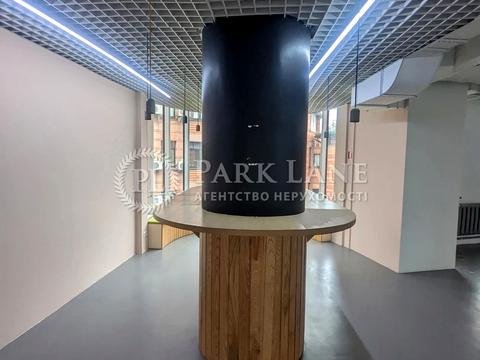 коммерческая по адресу Леси Украинки бульв., 23-Б