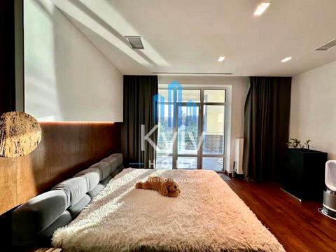 будинок за адресою с. Вишеньки, Ялтинська вул.