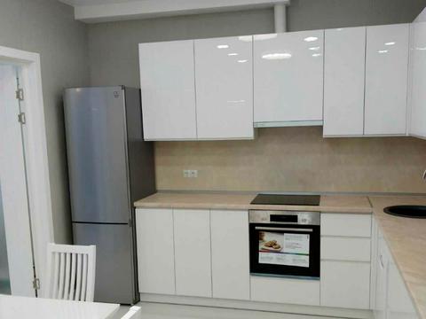 квартира за адресою Михайла Лушпи просп.