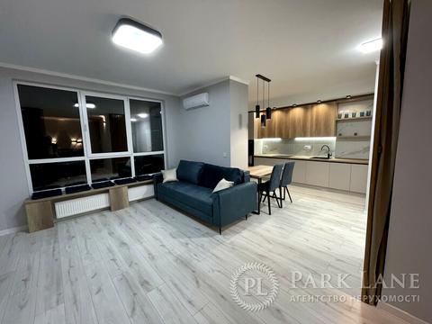 квартира за адресою Митрополита Василя Липківського вул. (Урицького), 33-А