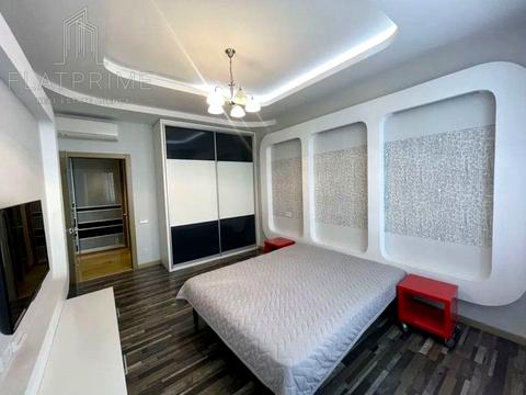 квартира за адресою Дніпровська набережна вул., 14