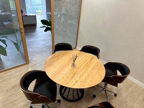 комерційна за адресою Січових Стрільців вул. (Артема), 84-А