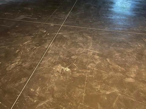 коммерческая по адресу вул. Тиха, 7