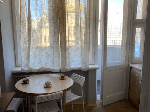 квартира за адресою Велика Васильківська вул. (Червоноармійська), 51