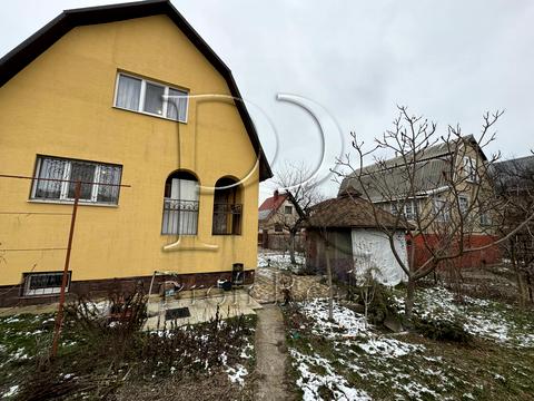 будинок за адресою Садова вул., 8