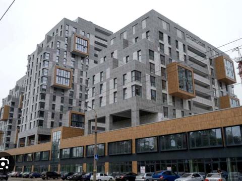 комерційна за адресою Набережна Перемоги вул., 112-Д