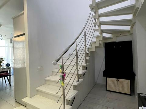 квартира за адресою Степана Бандери просп., 62