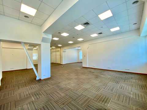 комерційна за адресою Охтирський пров., 7