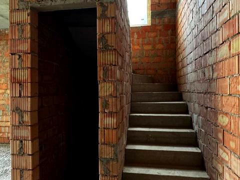 будинок за адресою Варшавська вул. (Ватутіна), 102А