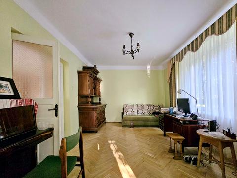 будинок за адресою Запорізька вул., 1