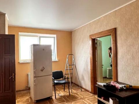 комерційна за адресою Універсальний пров., 7-А