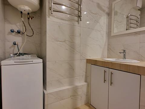 квартира по адресу Софии Русовой ул., 3-В
