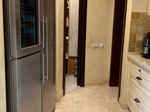 квартира за адресою Старонаводницька вул., 13