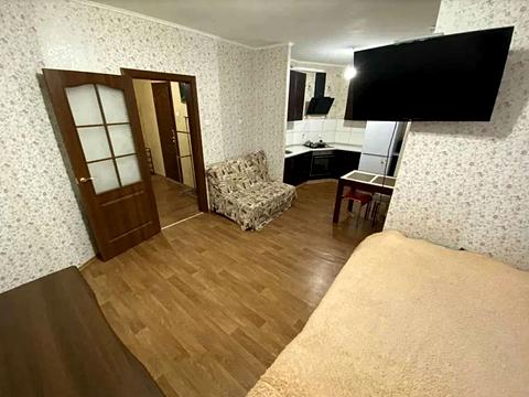 квартира за адресою Софії Русової вул., 1