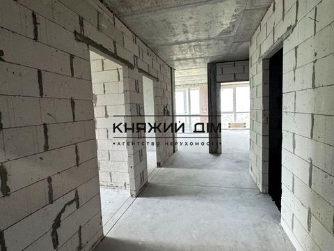квартира за адресою Причальна вул., 8