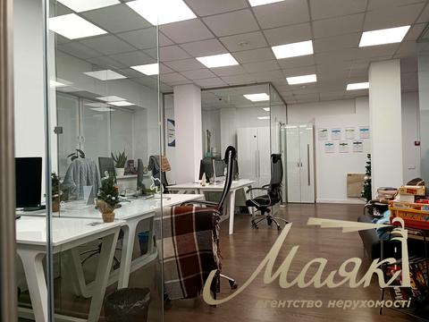 комерційна за адресою Василя Тютюнника вул. (Анрі Барбюса), 5-А