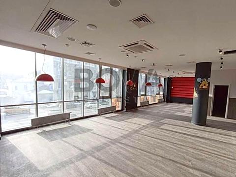 комерційна за адресою Саксаганського вул., 120