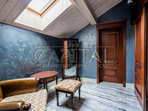 будинок за адресою світанкова, 10