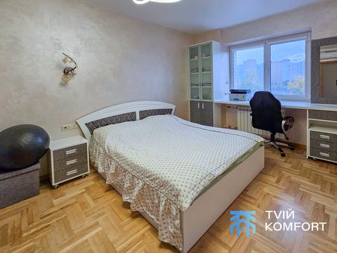 квартира за адресою Ревуцького вул., 5