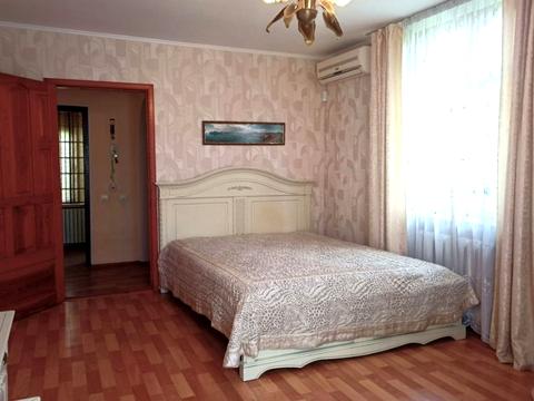 будинок за адресою Світанку вул.