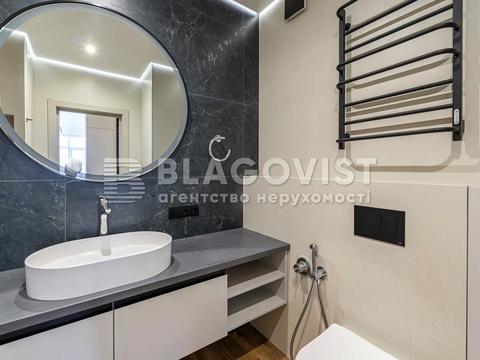 квартира за адресою Олександра Олеся вул., 7