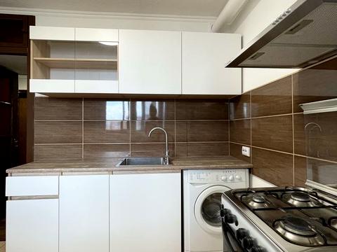 квартира за адресою Володимира Івасюка просп. (Героїв Сталінграду), 9-А