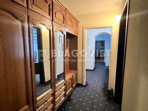 комерційна за адресою Ольгинська вул., 2/1